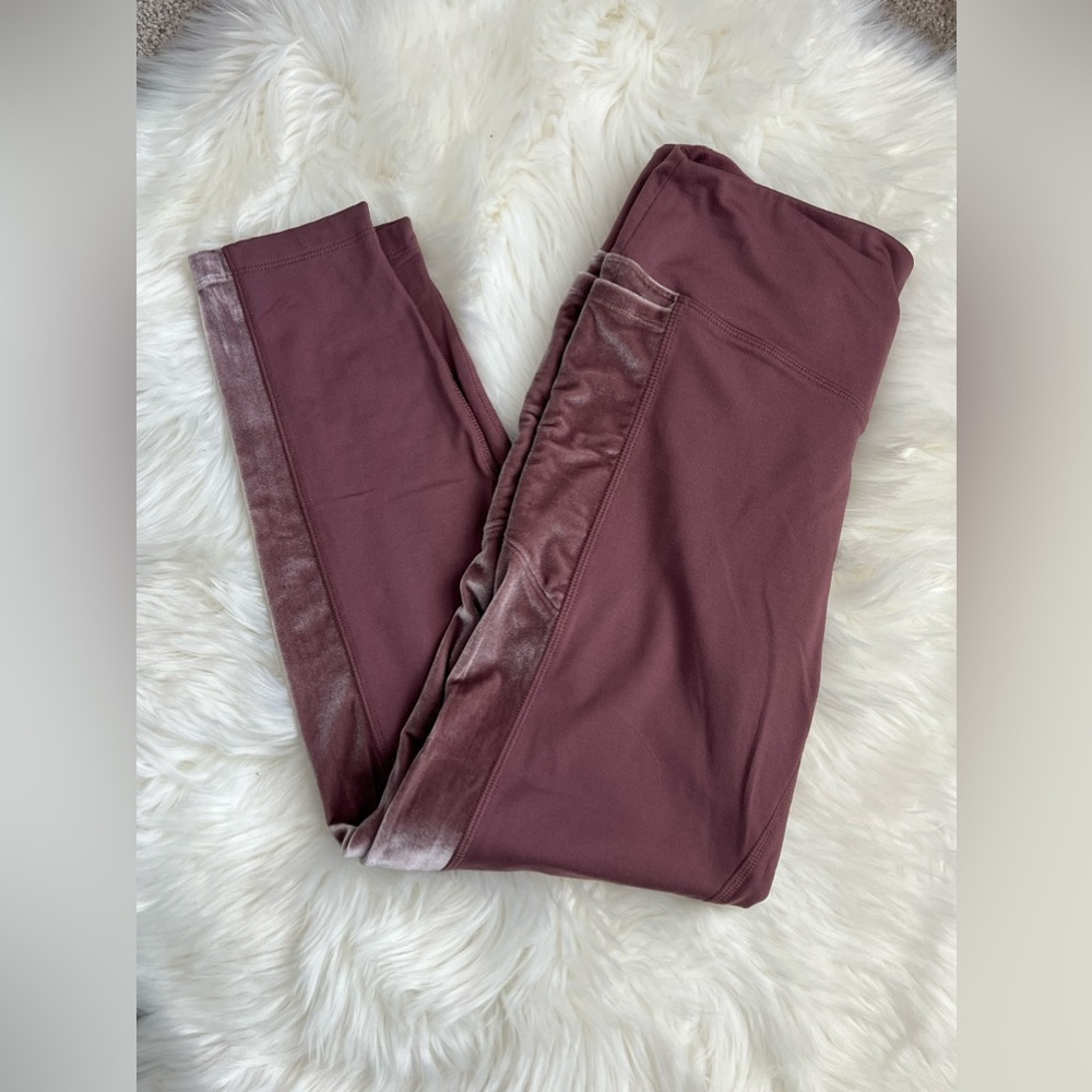 Victoria Secret PINK Fleeced Lined Leggings size M
